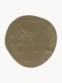 Alfombra artesanal de lana con forma orgánica Shape