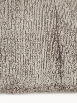 Alfombra artesanal de viscosa Jane