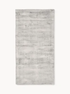 Alfombra artesanal de viscosa Jane