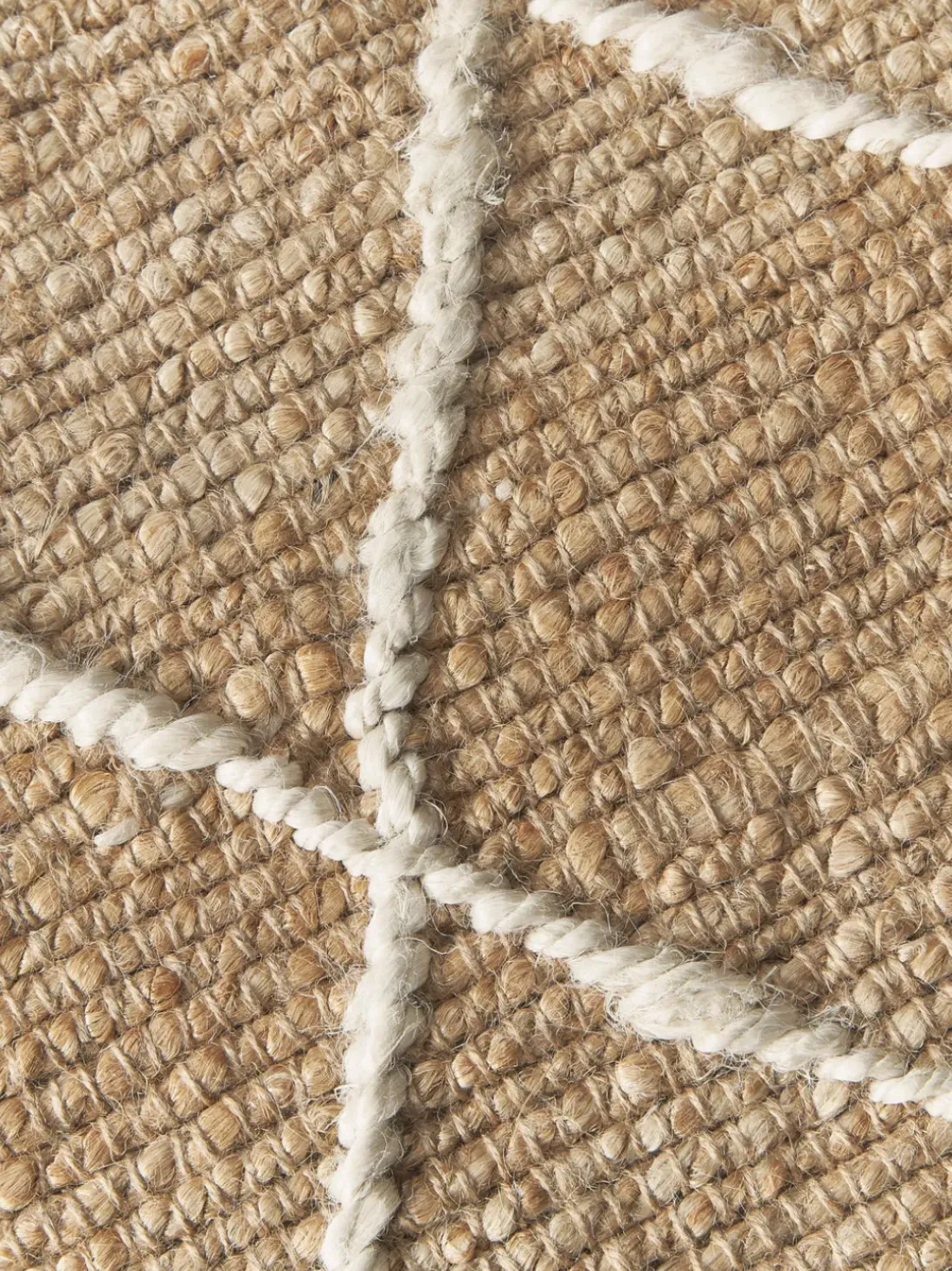 Alfombra artesanal de yute Kunu
