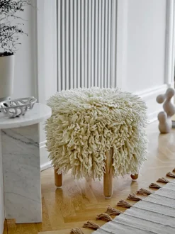 Alfombra con borlas Avino