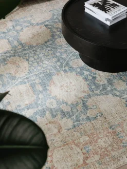 Alfombra con estampado ornamental Mara
