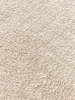 Alfombra corredor artesanal con flecos Daya