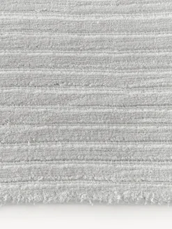 Alfombra corredor artesanal de pelo largo texturizada Wes