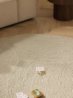 Alfombra de lana redonda artesanal de pelo corto Eleni