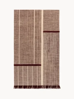 Alfombra de pelo corto con flecos diseño Folkform Monochrome