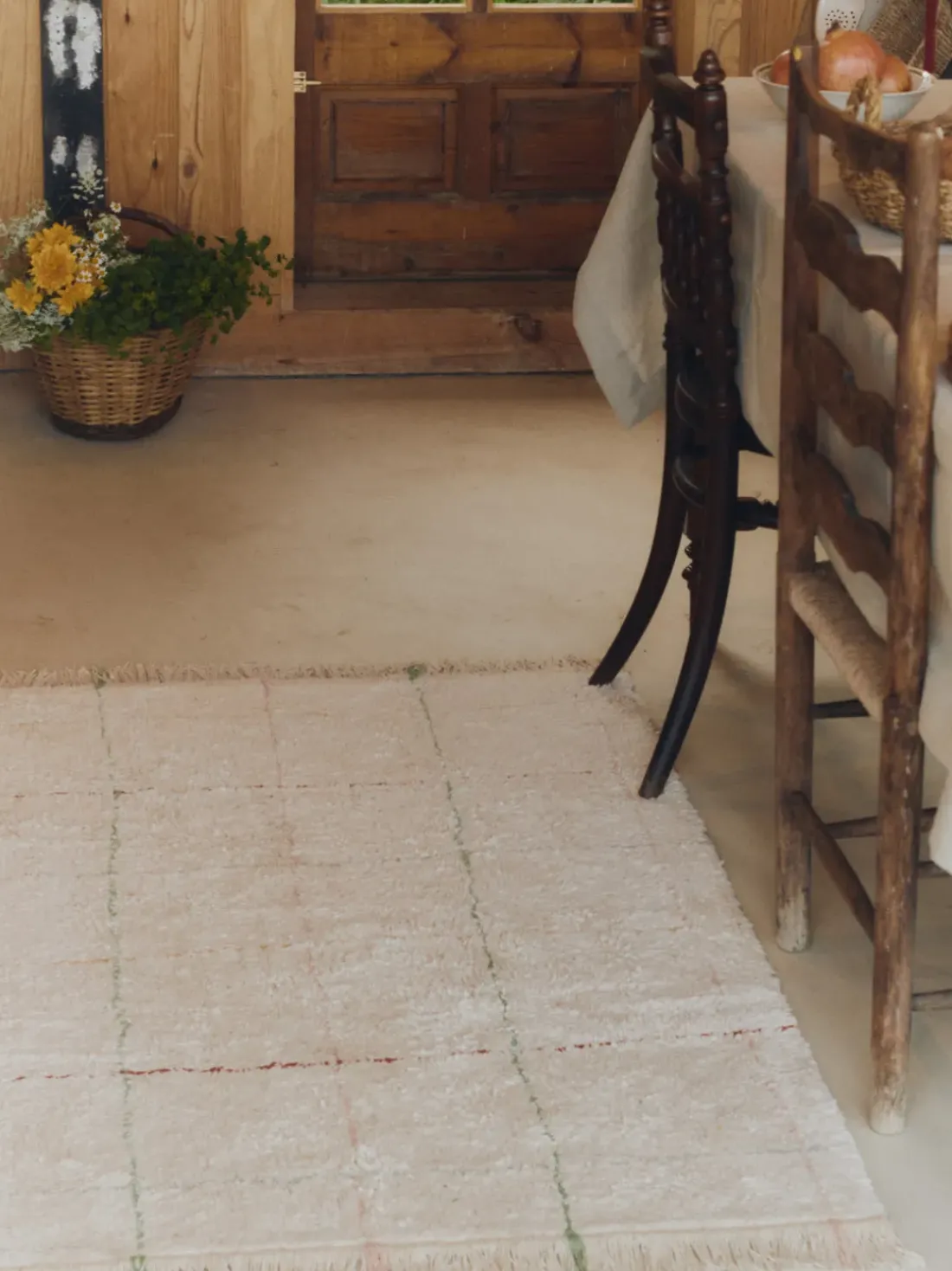 Alfombra infantil artesanal Lines, lavable, tamaños diferentes