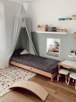 Alfombra infantil artesanal Terrazzo, lavable