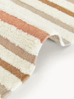 Alfombra kilim artesanal con flecos Calais