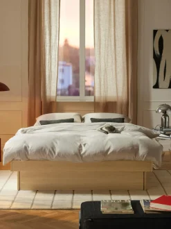 Cama de madera con cajones Sato