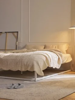Cama de metal Neptun
