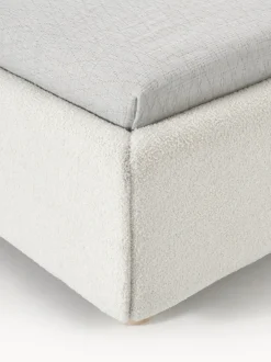 Cama individualde borreguillo Ebba, con espacio de almacenamiento