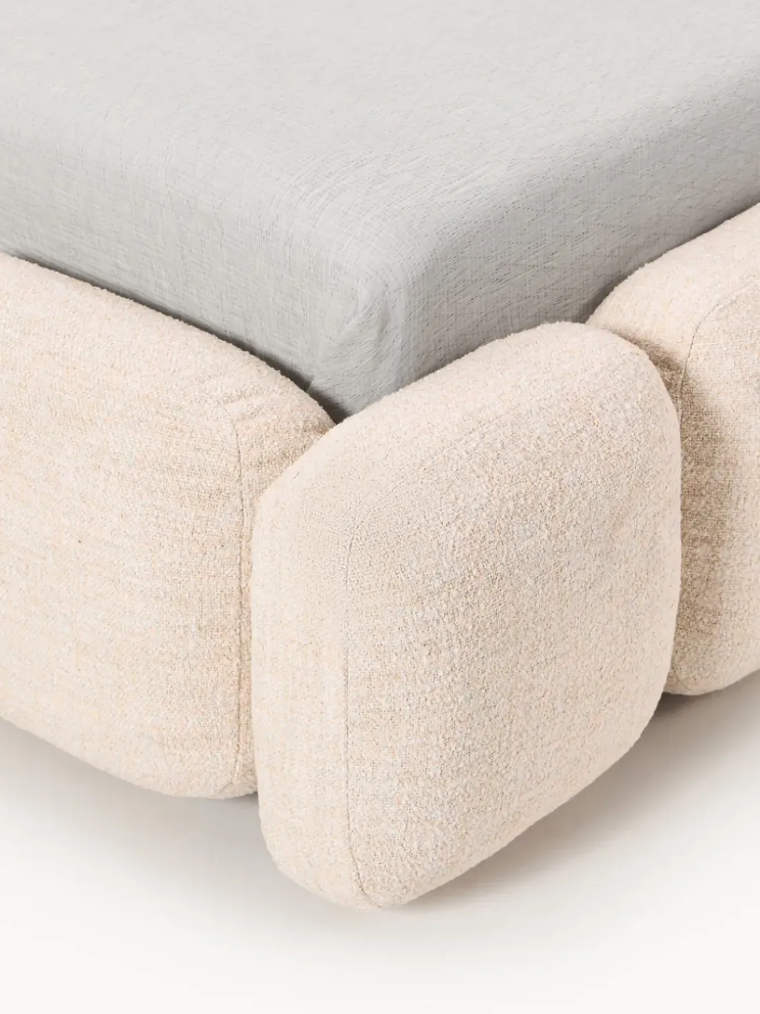 Cama individual tapizada en borreguillo bouclé con espacio de almacenamiento Tayla
