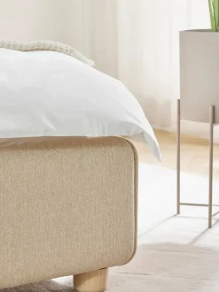 Cama tapizada Ebba
