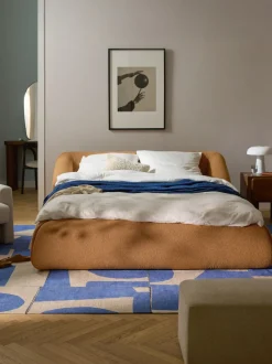 Cama tapizada en tejido bouclé Sofia