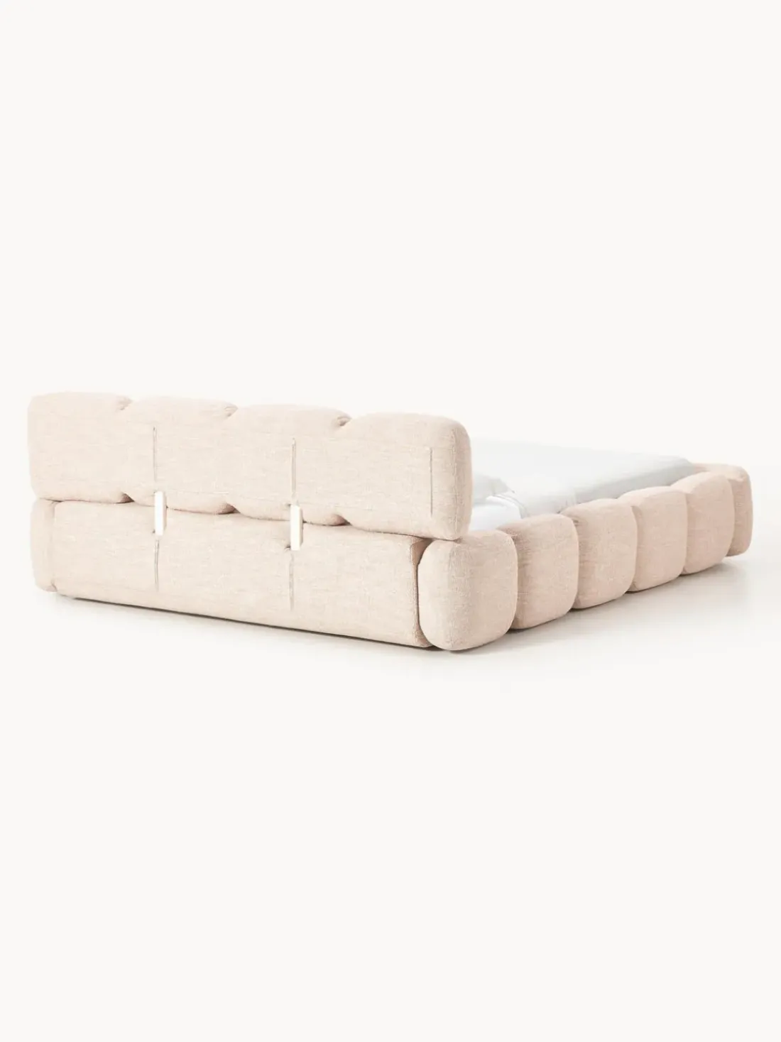 Cama tapizada en tejido bouclé Tayla