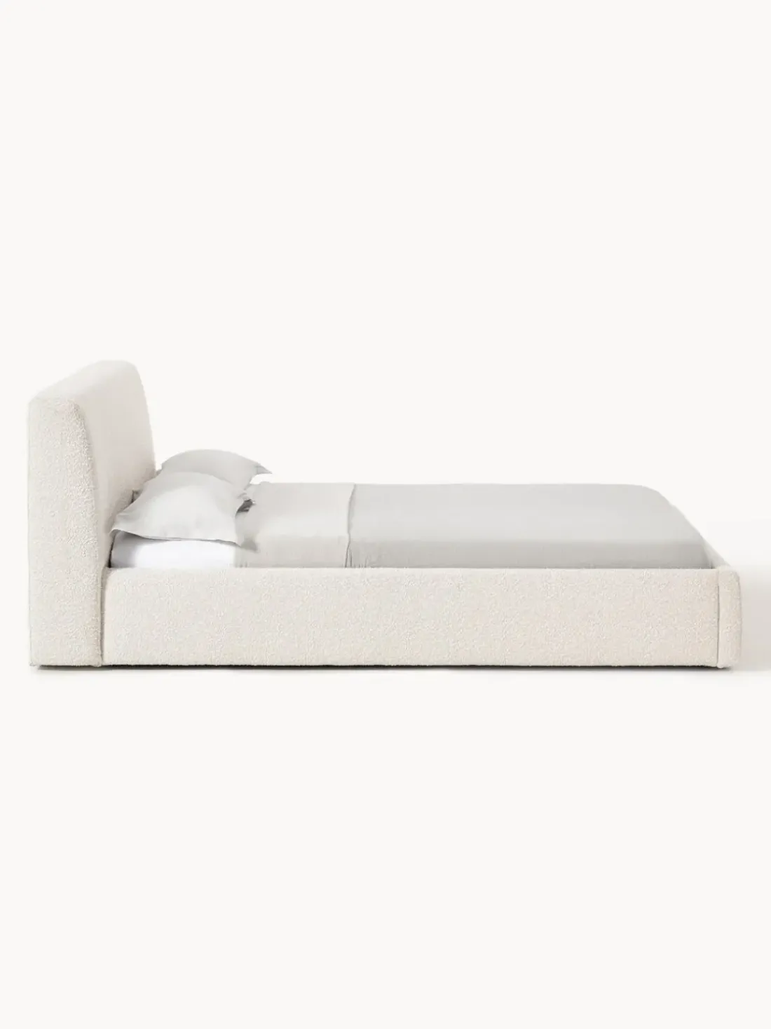Cama tapizada en tejido bouclé con espacio de almacenaje Cloud