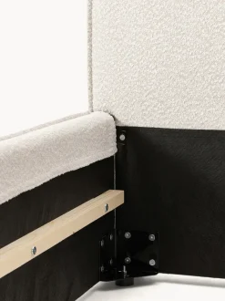 Cama tapizada en tejido bouclé Dream