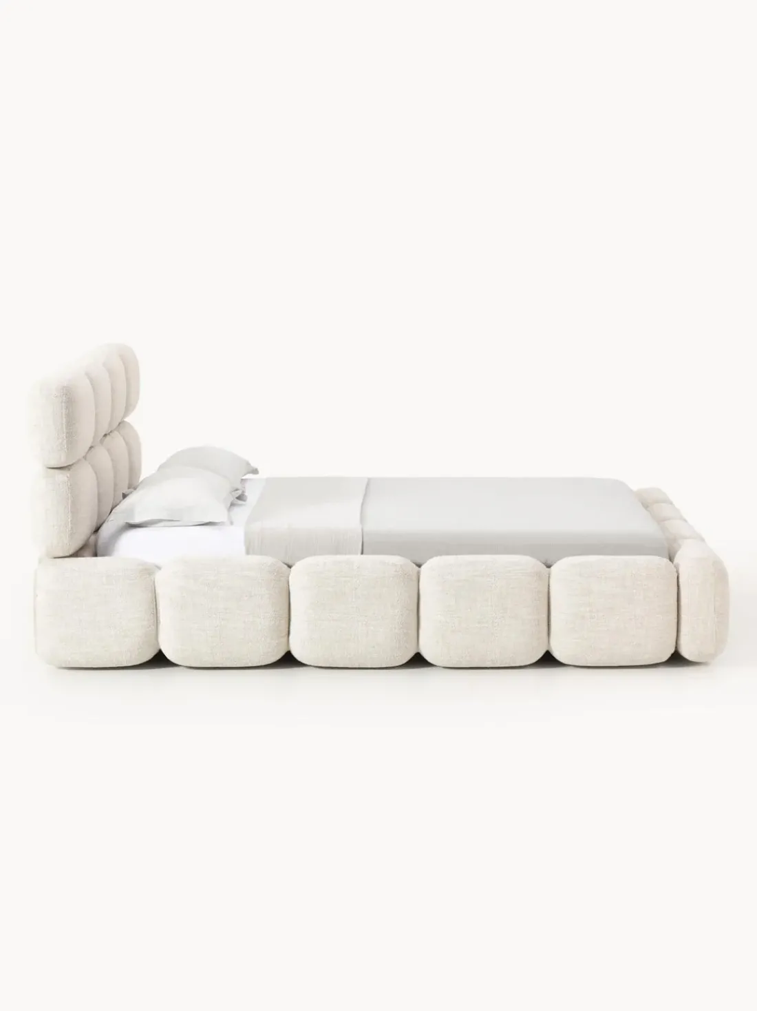 Cama tapizada en tejido bouclé Tayla