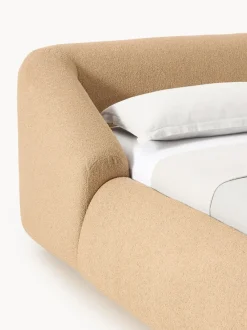 Cama tapizada en tejido bouclé Sofia