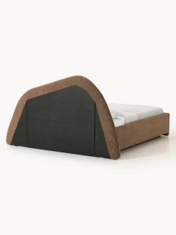 Cama tapizada en tejido bouclé Gary