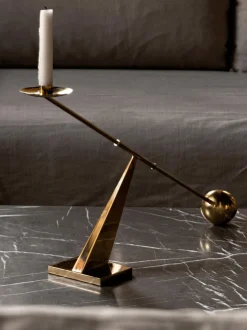 Candelabro de metal de diseño Interconnect