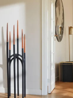 Candelabro grande de metal Angui