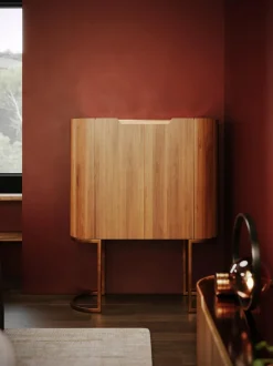 Chiffonnier de madera de nogal Giorgio