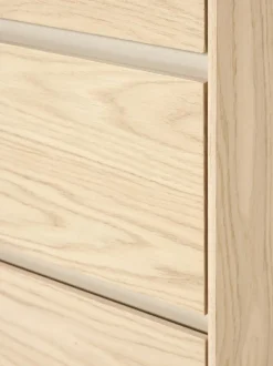 Cómoda de madera Larsen