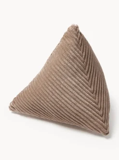 Cojín triangular de pana Kylen