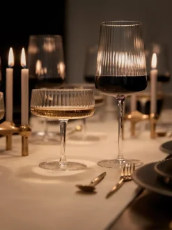 Copas de vino tinto artesanales con relieves Cami, 4 uds.