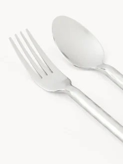 Cubertería pulida martillada Miles, 4 comensales (20 pzas.)