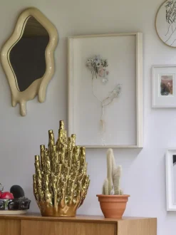 Espejo de pared artesanal en forma orgánica Melting