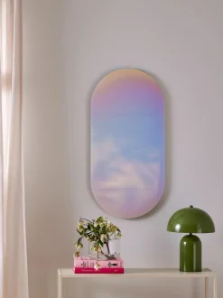 Espejo de pared de diseño iridiscente Ruby