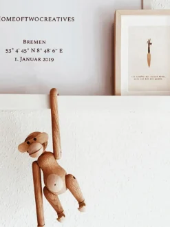 Figura decorativa de madera de teca artesanal Monkey, 10 cm