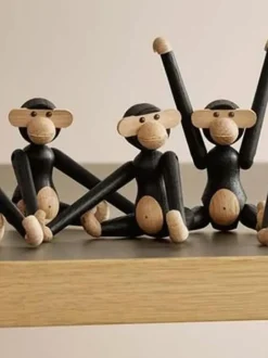 Figura decorativa de madera de roble Monkey