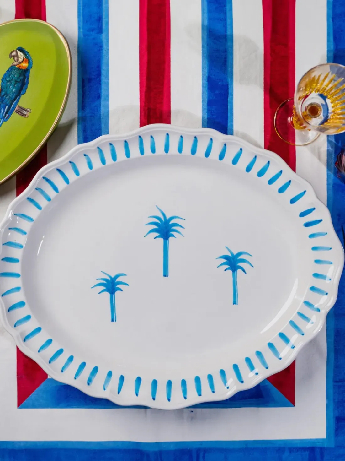 Fuente pintado a mano The Palms