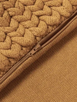 Funda de cojín artesanal de punto grueso Adyna