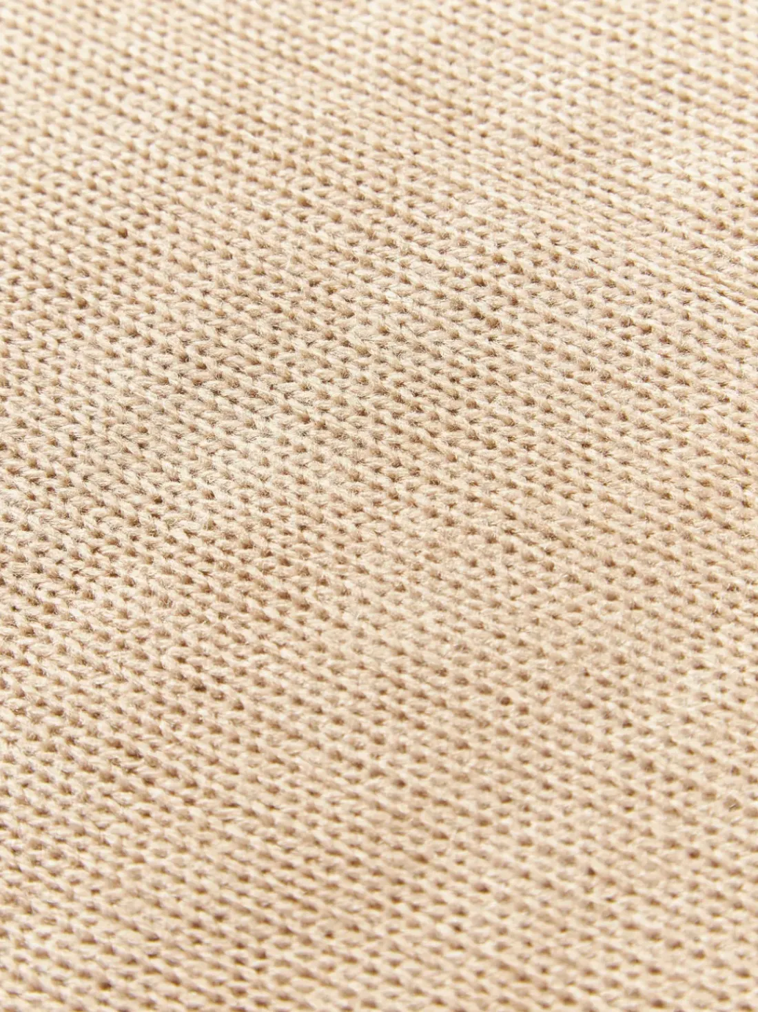 Funda de cojín artesanal de punto grueso Adyna
