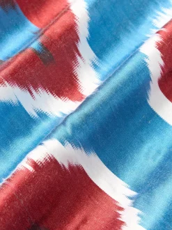 Funda de cojín decorativo de seda con estampado abstracto Silky