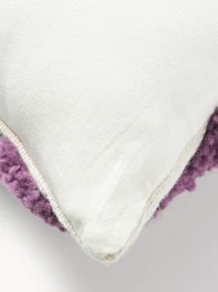 Funda de cojín grande artesanal con tejido capitoné Jiri
