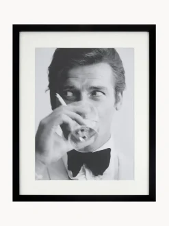 Impresión digital enmarcada James Bond Drinking