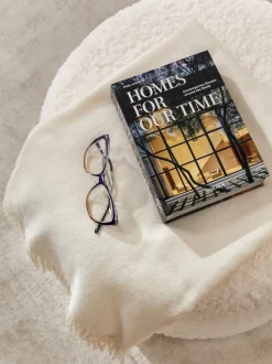 Libro ilustrado Homes for our Time
