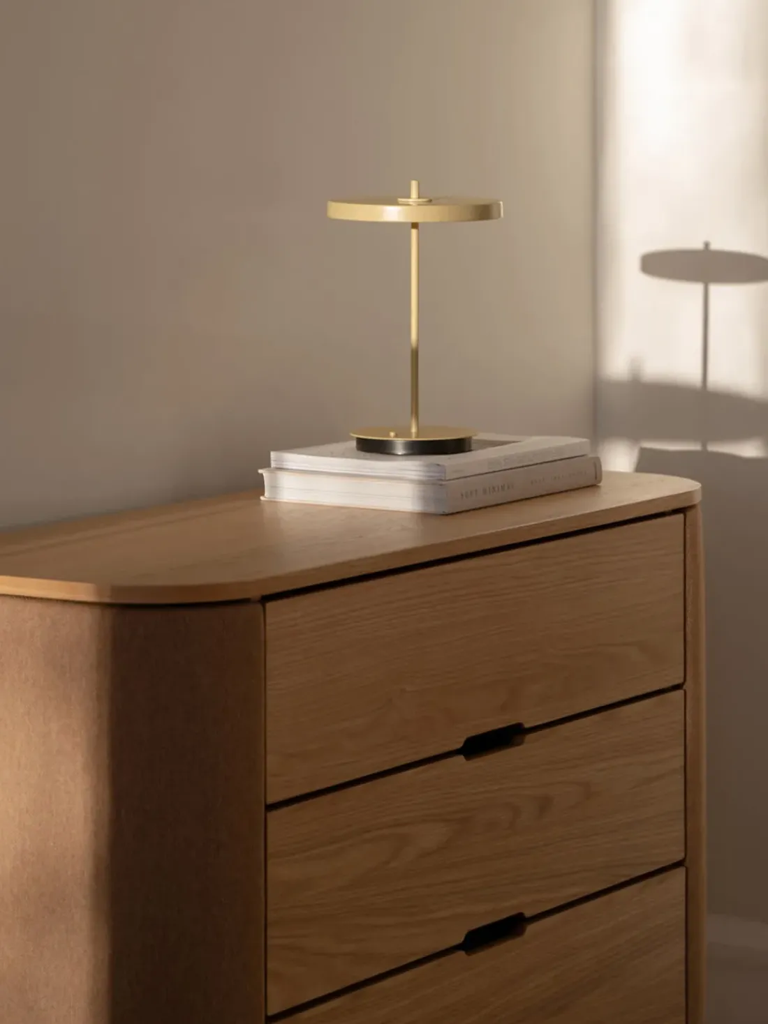 Lámpara de mesa Asteria Move
