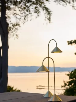 Lámpara de mesa LED para exterior regulable Grasp, pórtatil
