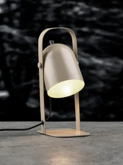 Lámpara de mesa orientable Nesvik