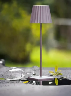 Lámpara de mesa para exterior LED regulable Trellia, portátil