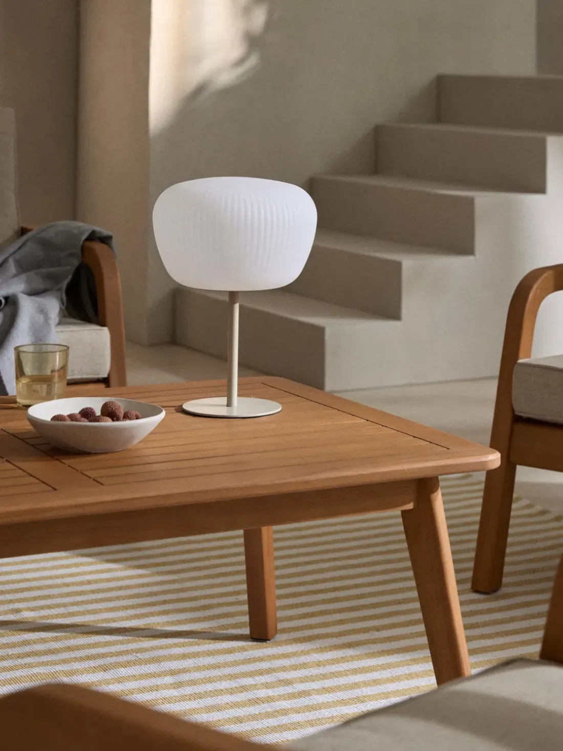 Lámpara de mesa para exterior regulable Tara