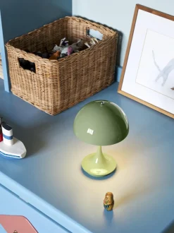 Lámpara de mesa pequeña LED regulable Panthella 160, portátil