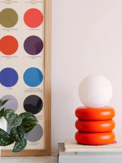 Lámpara de mesa pequeña LED Tube, portátil y con conexión USB